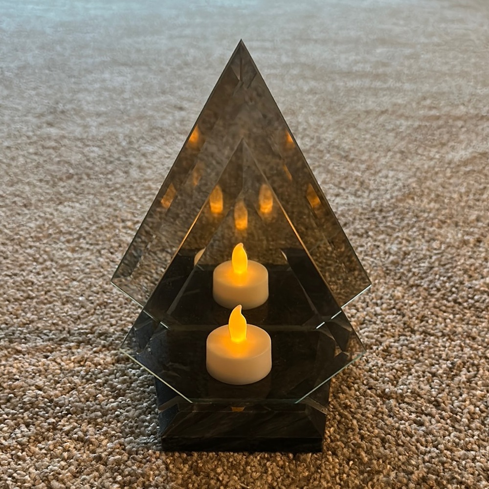 PartyLite Myriad Images Candle Holder